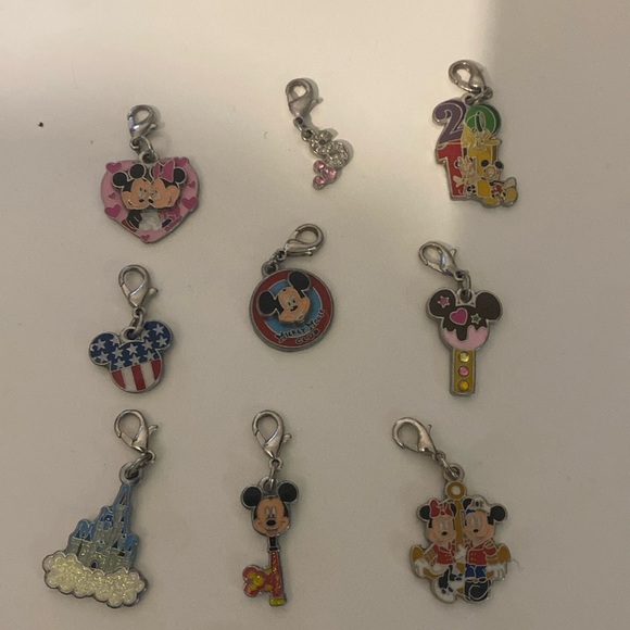 Disney charms. 10$ per charm not selling it as a lot. - Picture 1 of 1